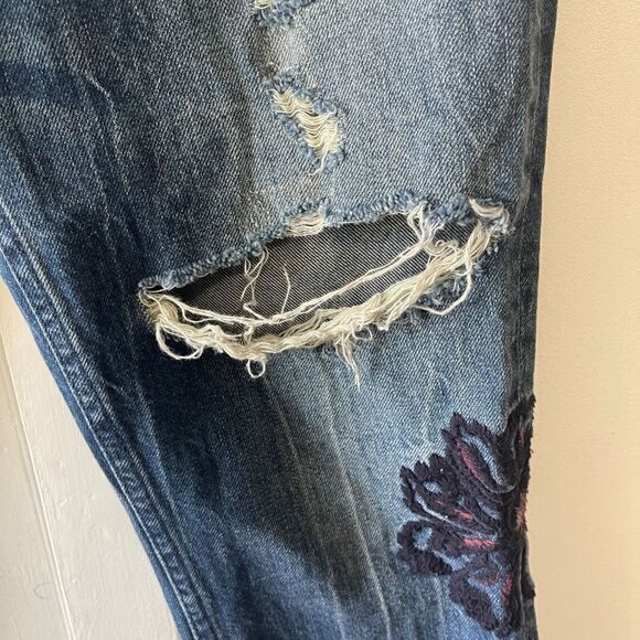 Abercrombie & Fitch Annie Girlfriend Embroidered‎ Jeans, Size 4/27 - Picture 9 of 11